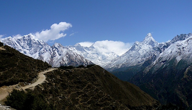 Jiri to Everest Banner Image